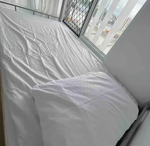 Budget 2 Bedroom With Free Parking Near Naia Apartamento Manila