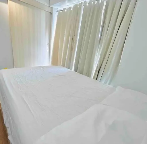 Apartamento Budget 2 Bedroom With Free Parking Near Naia Manila